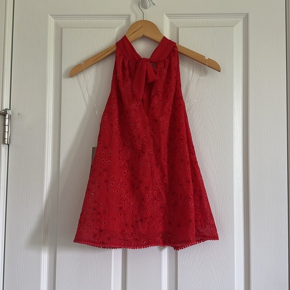 Sofia by Sofia Vergara Vibrant Red Halter Top NWT - Picture 2 of 8